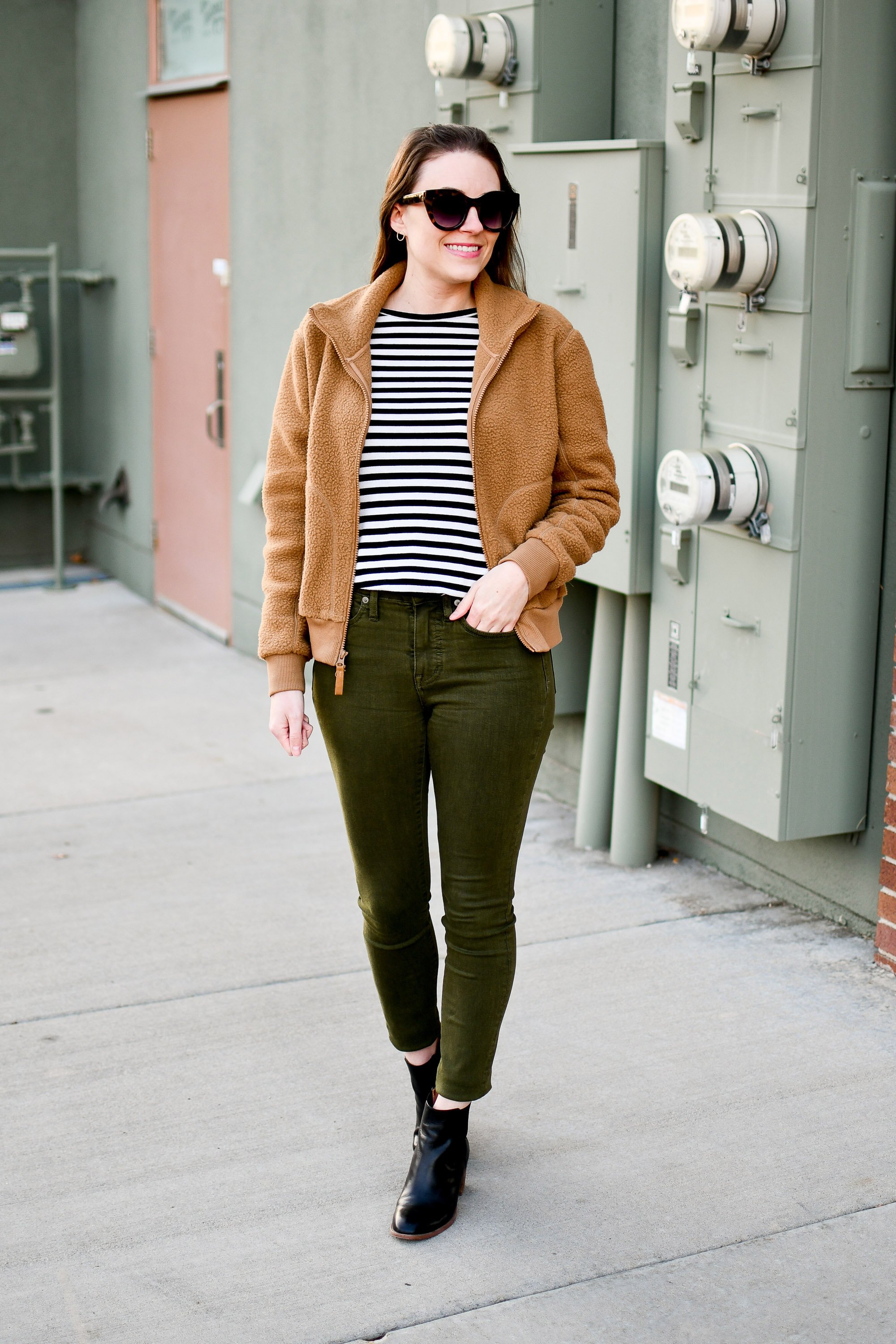 Colors that match olive hotsell green pants